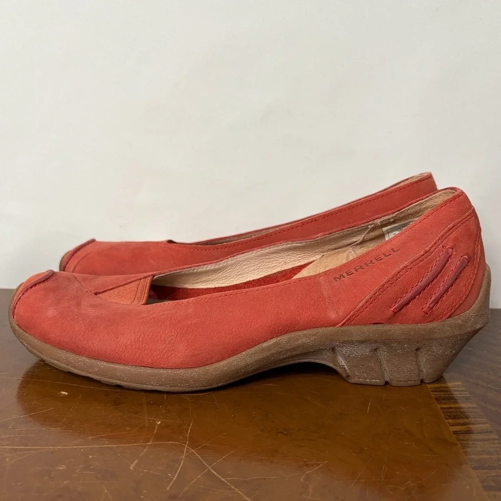 Merrell Isabella Porcelain Rose Suede Comfort Shoes Womens Size 8 Slip On Wedge